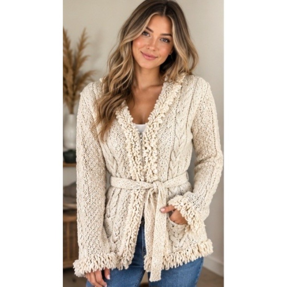 ARTESANIAS ISHKA Vintage Zip Wool Sweater Cream Fringe